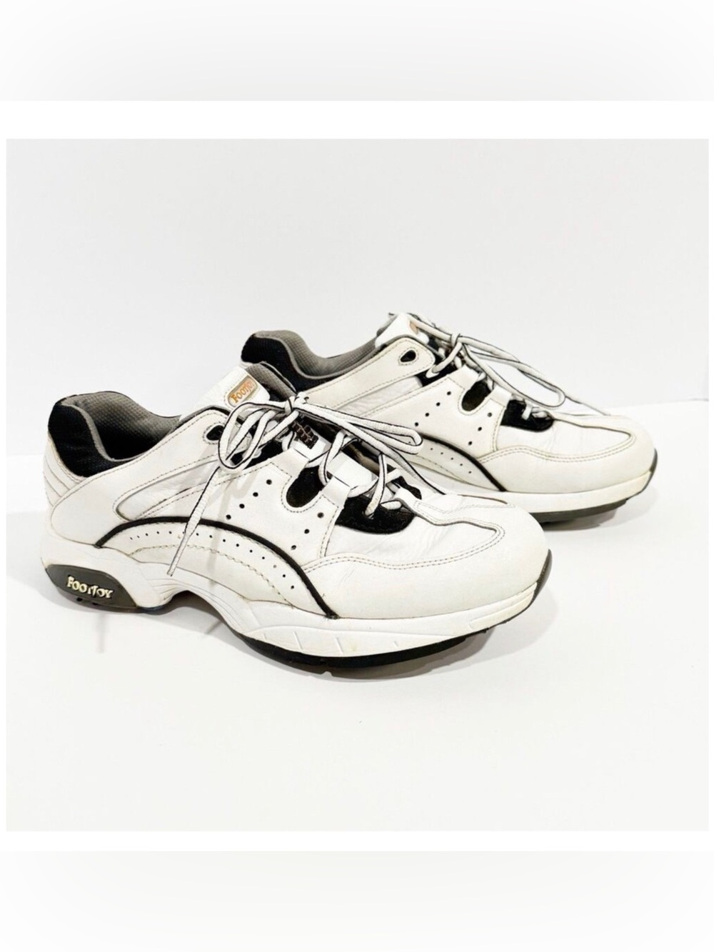 Footjoy Mens SuperLites Golf Shoes 56732 White Size 9.5 M Sneaker